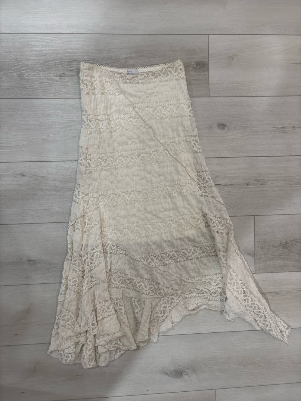 WEST OF MELROSE Lace Cream Asymmetrical Womens Midi Skirt XS - Picture 5 of 8